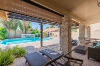 Tranquil Retreat at Ocotillo, 4Bd, 2.5BA, Huge Pool with Heater, and Pool Table. - プライペートプール
