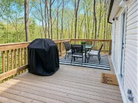4 Bedroom Lakehouse w/ Hot Tub, Firepit, & Game Room - 3-Star