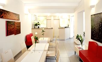 Hotel Cervetta 5