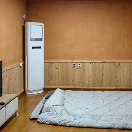 Uljin Deokgu Sum Hwangto Homestay Pension