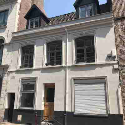 Le Madame Little Appart’Hotel Hotel Exterior