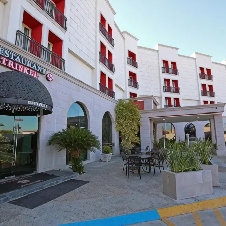 Hotel Colón Plaza Business Class
