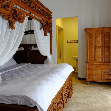 Bellecrown Rooms