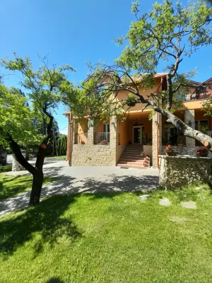Harmónia Wellness Villa - Homestays