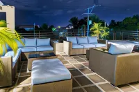 Winds Boutique Hotel - 4-Star