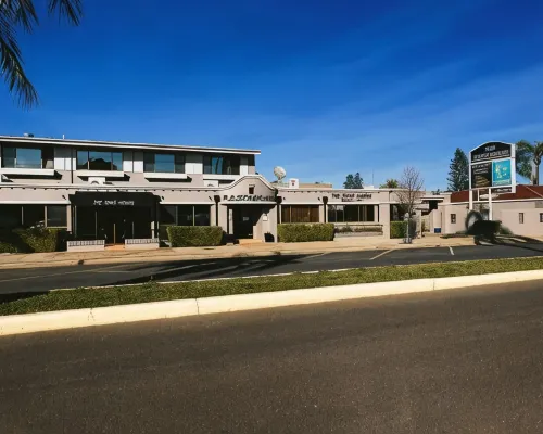The Town House Motor Inn Hotels in Goondiwindi