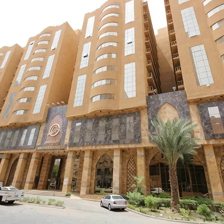 ABRAJ AL TAYSEER TUWA HOTEL by IHG Отели рядом с достопримечательностью «Мечеть E Taneem»