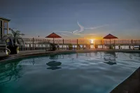 Comfort Suites Chincoteague Island Bayfront Resort - Family