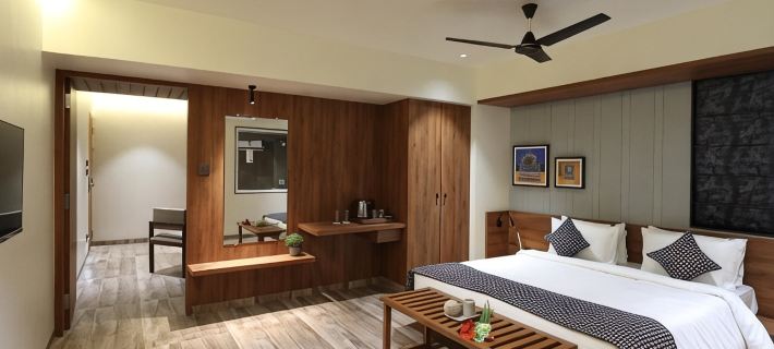 Hotel Chitra Executive Các khách sạn ở Solapur