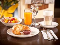 فندق روايال Hotels near محطة مترو أونيفيرسيتيت