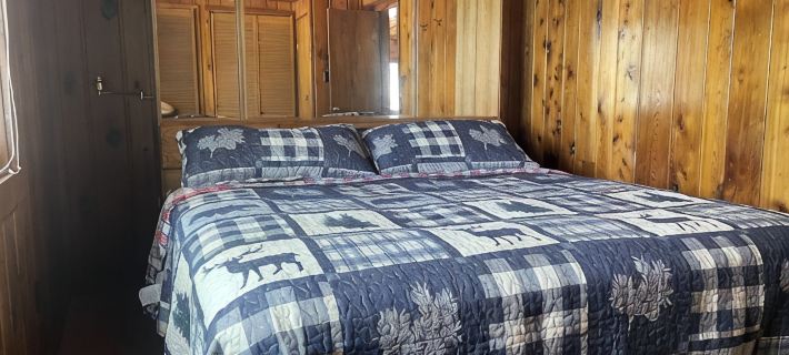 Loon Cabin at Pelican Lake Hotels in Oneida County