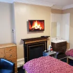 Abinger Guest House - Homestays