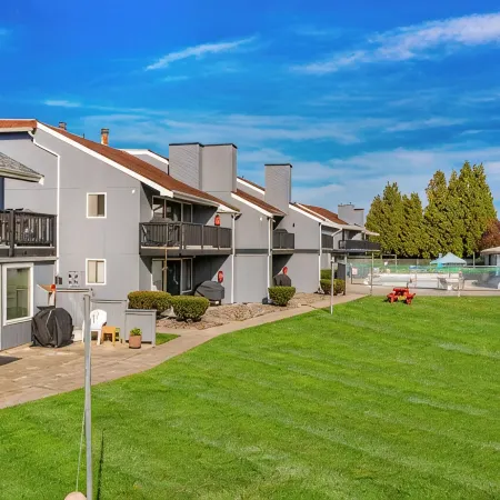 2Br + Loft • Summer Escape Special w Hot Tub - 207