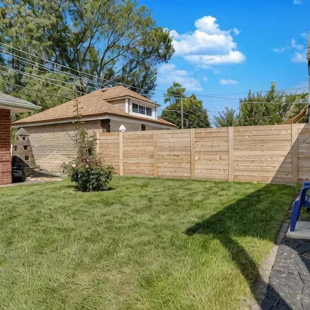 Oak Park, IL, entire house, short walk to train.