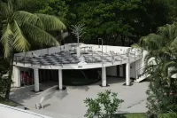 Hotel Varay Express - Hot Tub