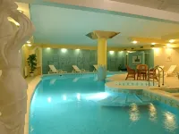 Hotel Korona Wellness, Rendezvény és Borszálloda - Pools
