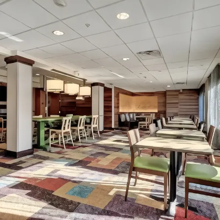 Fairfield Inn & Suites Edison-South Plainfield Отели в г. Эдисон