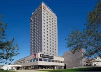 Clarion Congress Hotel České Budějovice - ที่มีที่จอดรถ
