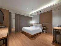 Busan Yonghodong Adena Hotel Hotels near Boseongsa