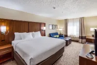 Comfort Inn - parking