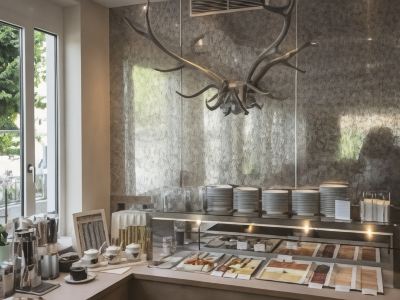 Hotel Junior by Max 70
