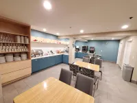 蒙特利海濱瑪麗娜麗怡酒店 - 早餐
