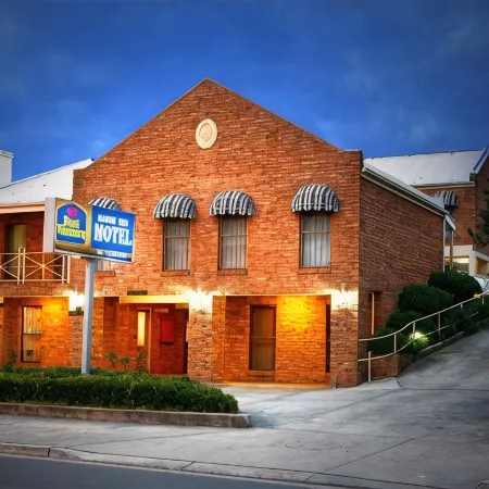 Bakery Hill Motel