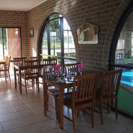 Idlewilde Town & Country Motor Inn