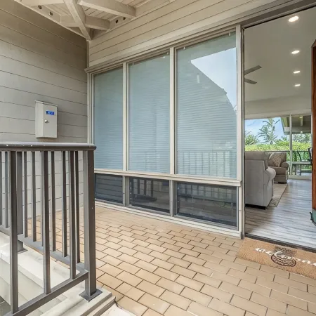 Ocean view, best location in Kapalua, walk to beach, remodel