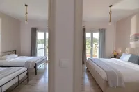 ID Holiday Living - balcony