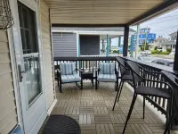 Hampton Beach ♡ Ocean Retreat - Steps From The Sand and Strip! - Bungalows