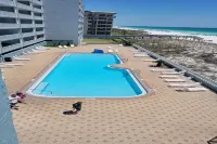 Islander Beach Resort/Direct Gulf View from 4th Floor/Sleep 6/No Pets/No Smoking - Beach resorts