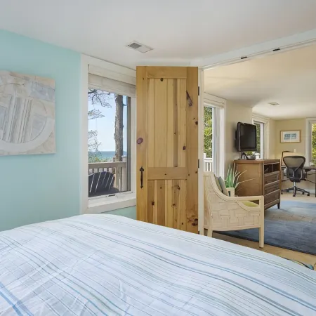 Spectacular Lake Michigan Views/Beach Access from Douglas Lakeshore Beach House