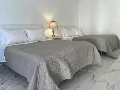 The Sunset Stay Bnb Hotel a 