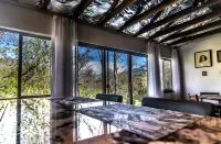 Alta Peak Penzion~Private EV Outlet, Outdoor Pool; Close to SNP entry - 3 estrellas