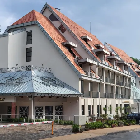 HOTEL CRYSTAL Отели в г. Совата