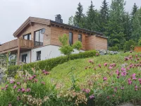 Luxurious Chalet, 7 adults, in sunny Klostertal