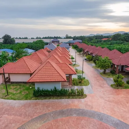Avarin Resort