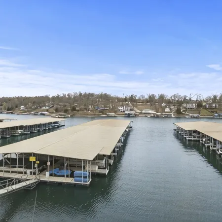 GORGEOUS LAKEFRONT condo with BEACH, 2 pools, and AMAZING views!