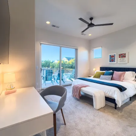Color House · Pool+Slide · Every Bedroom Ensuite · Chef's Kitchen · Sand Hollow