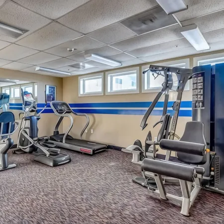 Belmont Towers 411 HUGE BALCONY, Boardwalk, Pool, Gym, Sauna, Ocean & Bay Views!