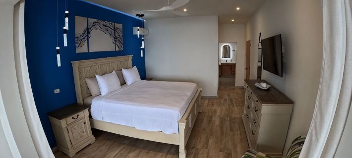 Welcome to the Dutch Side of St. Maarten. 3 Bedroom Unforgettable Ocean View. Hotels in Sint Maarten