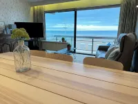 Suite Baptiste. Beachfront - Wifi