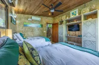 Encantada- Brand New Villa, Truly Spectacular with Mountain and Ocean Views - balcony