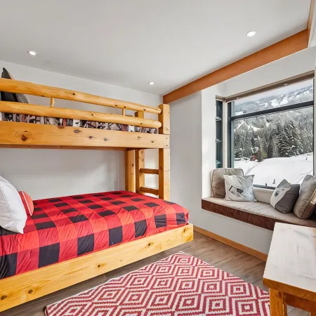 Epic Size. Epic Views. Epic Stay.Largest Mountain Condo in the Carleton Lodge.