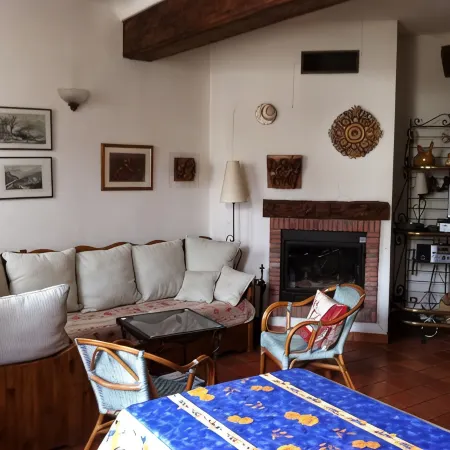 Apartment in listed building, Embrun town center