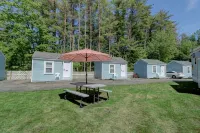 Brookside Inn & Cottages - Pools