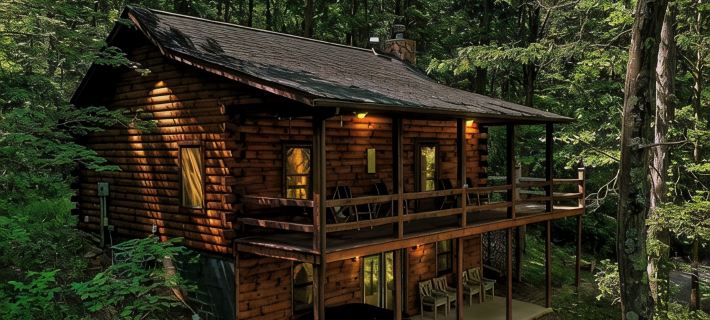 Minutes to Caves - 2 KINGS. Hot Tub. Games. Firepit. Close to Everything 霍金縣住宿飯店
