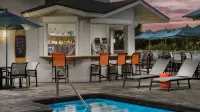 Hilton Garden Inn Cocoa Beach Oceanfront - Quầy bar