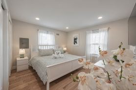 Sunny Downtown 2BR w/ Parking